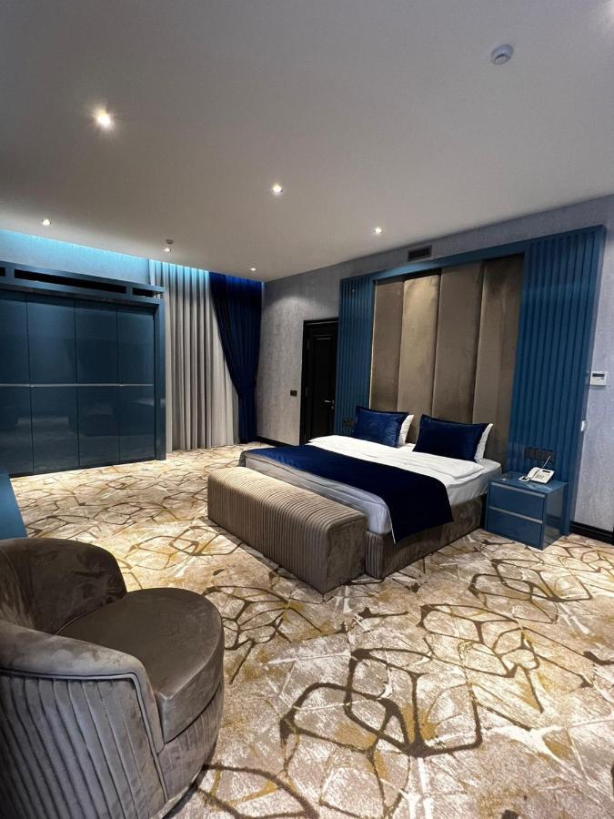 Vis Palm Hotel Ганджа Екстериор снимка