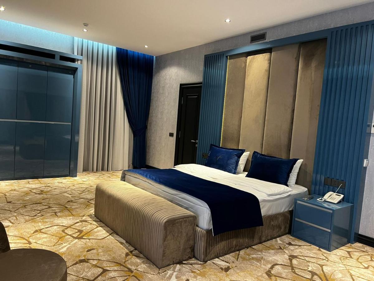 Vis Palm Hotel Ганджа Екстериор снимка